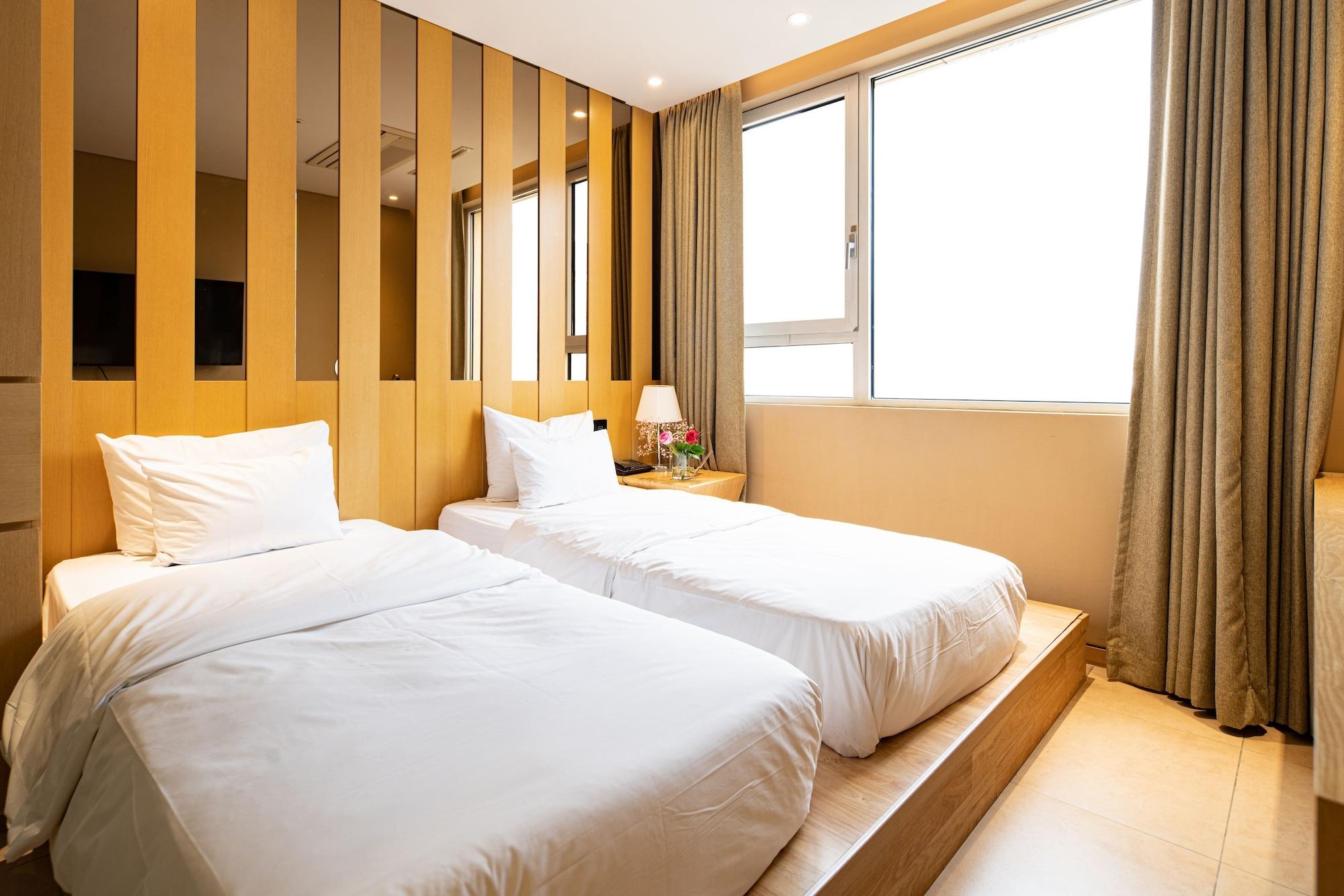 Hotel The Designers Hongdae Seoul Exterior photo